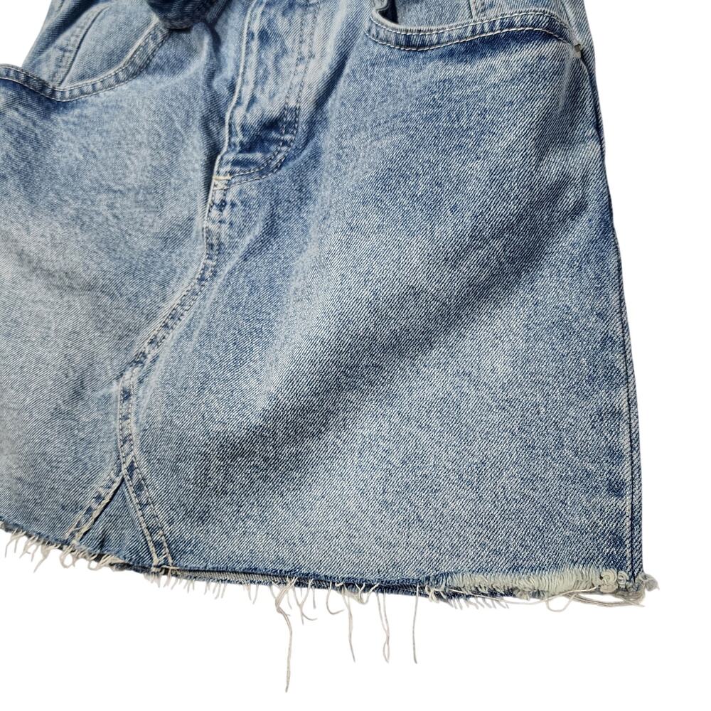 We The Free People East Of Eden Belted Denim Frayed Mini Skirt Blue Size 26 - Picture 3 of 10